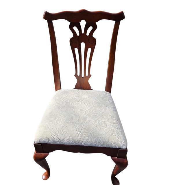 Chippendale 1990s 2 Pennsylvania House Cherry Dining Room Side Chairs Chippendale Sheild Back For Sale - Image 3 of 14