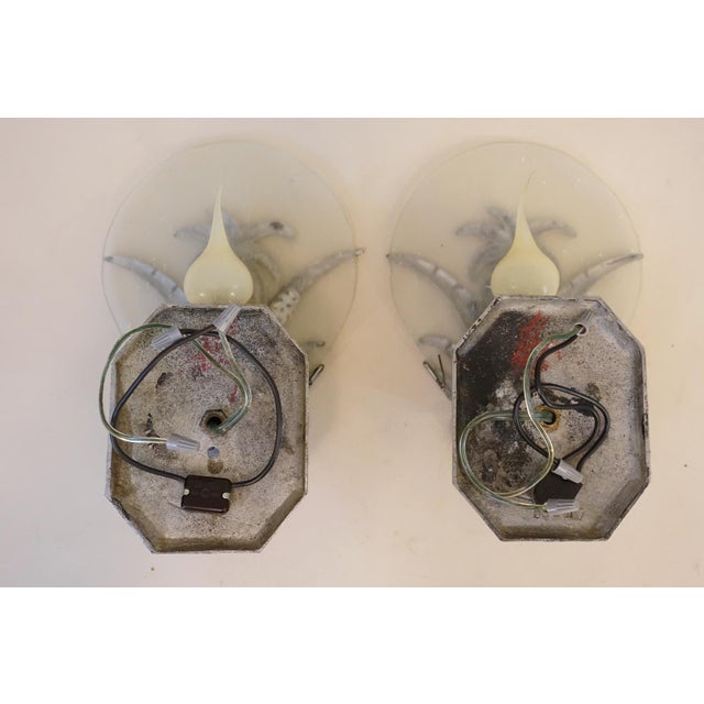 Rare Matched Pair French Art Deco Tropic Palm Aluminum Glass Wall Sconce Lamps 1920's For Sale - Image 12 of 13