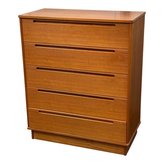 Nils Jonsson for Torring Møbelfabrik Five Drawer Dresser, Circa 1960's For Sale