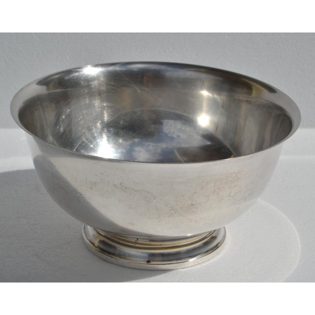 F.B. Rogers Silver Co. Post 1940s Art Deco Paul Revere Silverplate Bowl W M Rogers Silver Company For Sale - Image 4 of 15