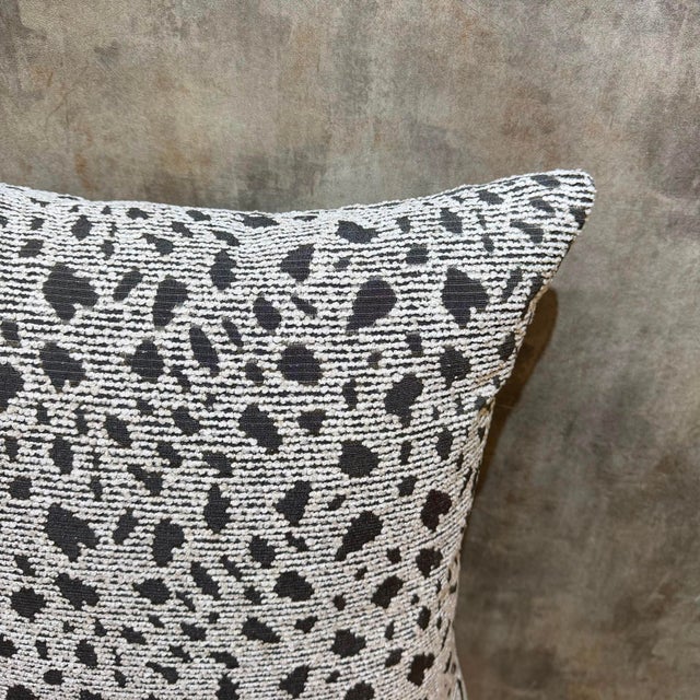2020s Leopard Spot Woven Cushion Cover For Sale - Image 5 of 11