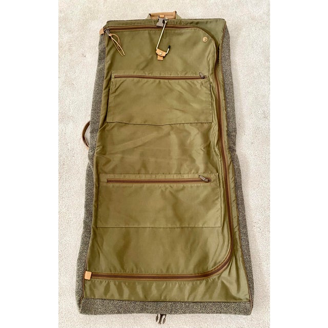 Vintage Hartmann Tweed & Leather 2-Piece Luggage Set - Garment & Companion Bag Excellent Condition For Sale In Denver - Image 6 of 18