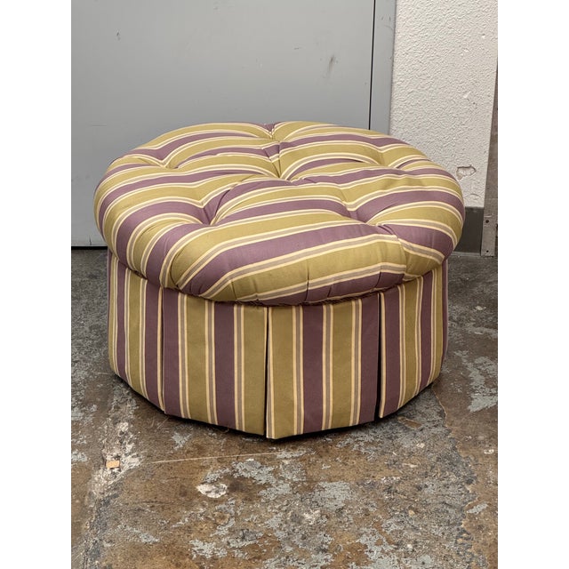 Contemporary Sherrill Furniture Round Tufted Skirted Ottoman + Casters For Sale - Image 3 of 12