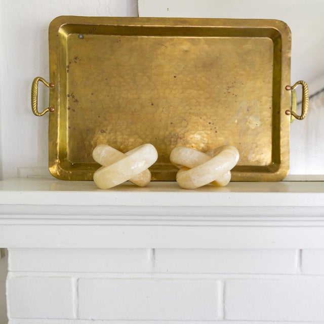 Onyx Marble Knot Sculpture of Two Interlocking Rings For Sale - Image 15 of 16