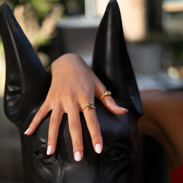 Sapphire & Emerald Teardrop Glow Gold Adjustable Ring, Size 8 For Sale - Image 4 of 8