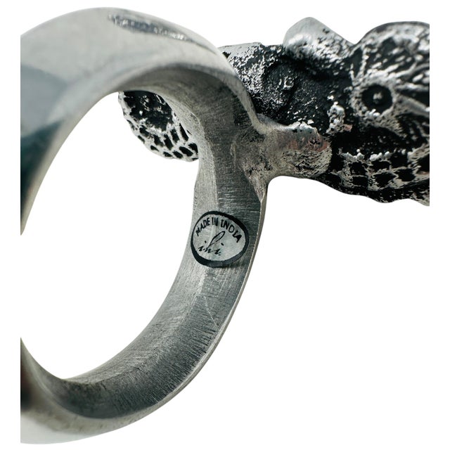 Vintage Seahorse Napkin Rings (Set of 6) | 1990s Nautical Coastal Table Decor | Antique Silver Tone Metal by India Handicrafts Inc. For Sale - Image 10 of 11