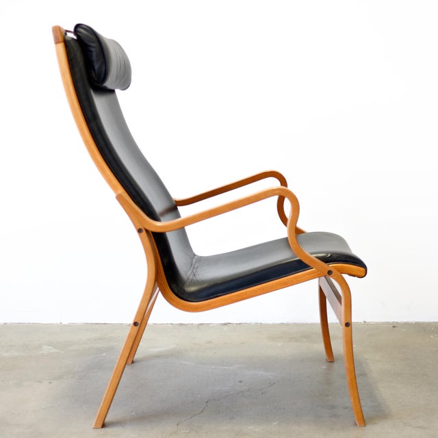 Mid-Century Modern 1960s Attributed to Skovby Møbelfabrik "Bern" Bentwood Beech Armchair With Leather Upholstery For Sale - Image 3 of 7