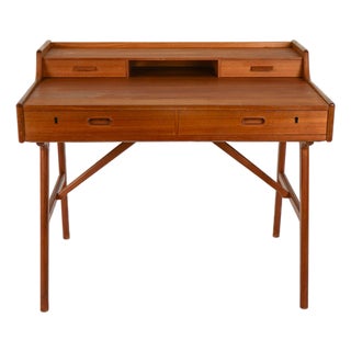 Vintage Teak Desk by Arne Wahl Iversen for Vinde Møbelfabrik, 1960s For Sale