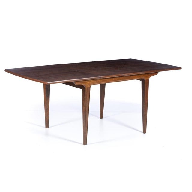 20th Century Dining Room Table in Walnut For Sale - Image 6 of 6