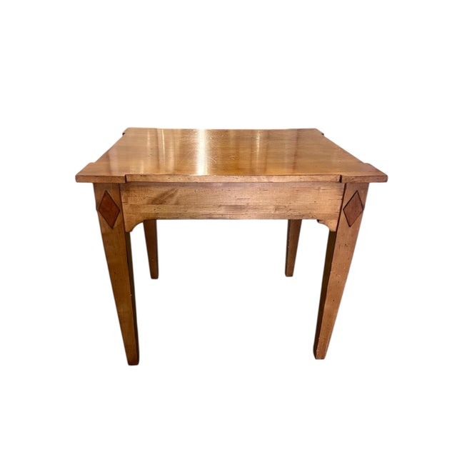 Antique American Federal-Era Tavern Table With Drawer, C. 1820–1850 For Sale - Image 6 of 12