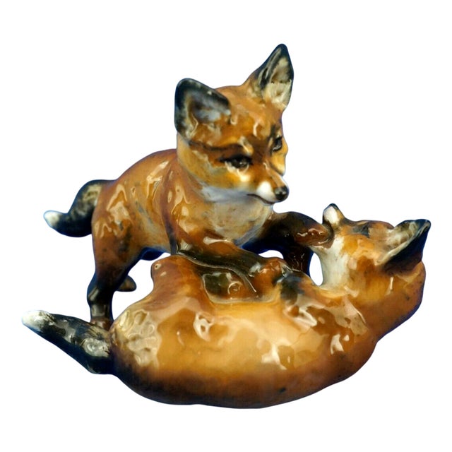 Vintage Hard Porcelain Fox Cubs Figurine by Fritz Heidenreich for Rosenthal, 1930s For Sale
