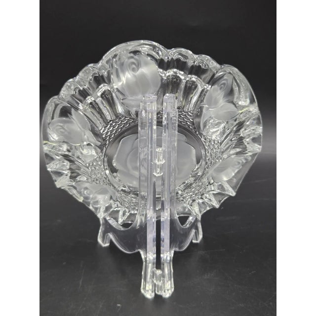 Vintage Clear Glass Rose Etched Vanity Trinket Dish- Scalloped Edges For Sale - Image 4 of 18