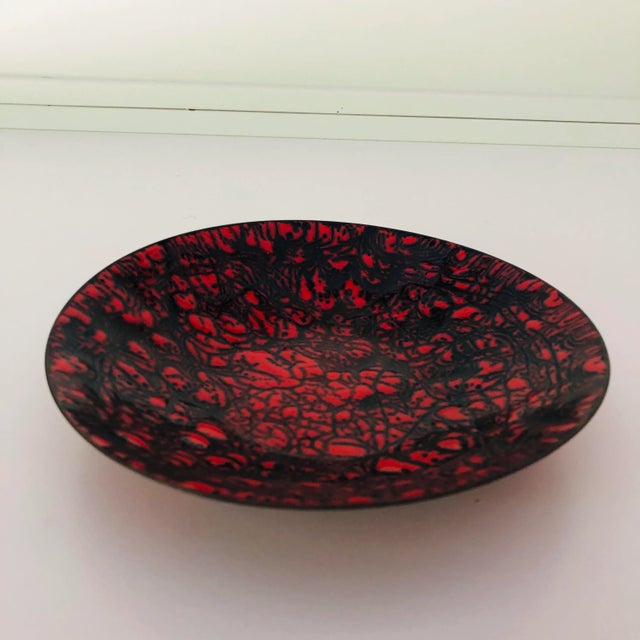 Midcentury red and black color enamel decorative plate / dish 7"D X 1.4"H , No makers mark , in excellent condition.
