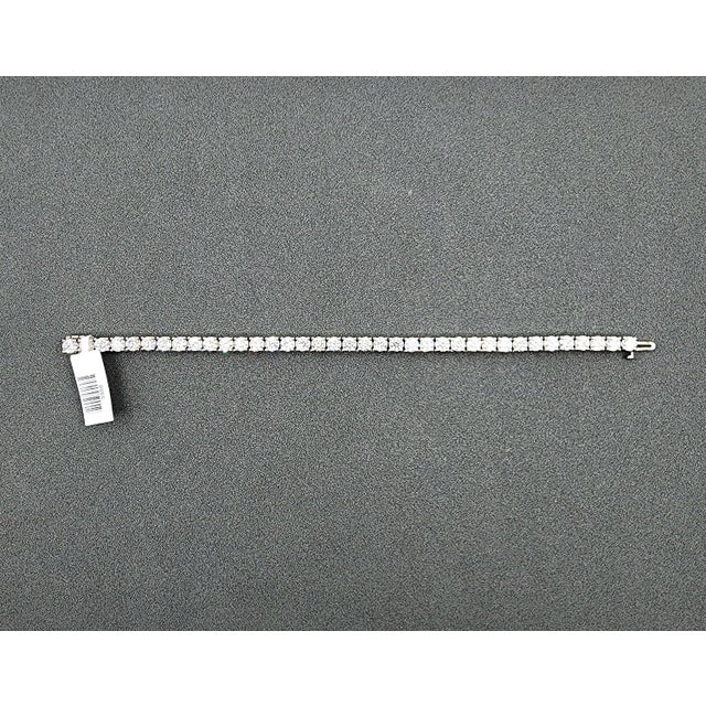 11.57 Ct Diamond Tennis Bracelet For Sale - Image 9 of 9
