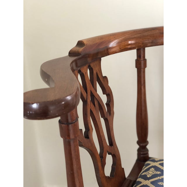 Antique Victorian Mahogany Corner Chair With Brass Casters, Late 19th Century For Sale - Image 6 of 11