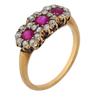 Early 20th Century Victorian Ruby Diamond 14k Yellow Gold Triple Cluster Ring, Size 6.75 For Sale