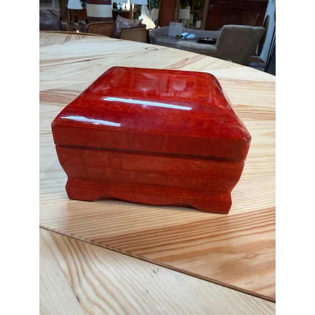 Vintage Red Lacquer Decorative Box With Scalloped Footed Base For Sale In Los Angeles - Image 6 of 8