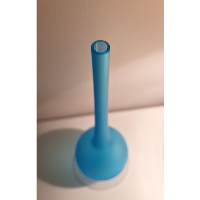Mid-Century Modern 1960s Carlo Moretti for Rosenthal-Netter Murano 10" Sky Blue Frosted Satin Glass Vase For Sale - Image 3 of 5