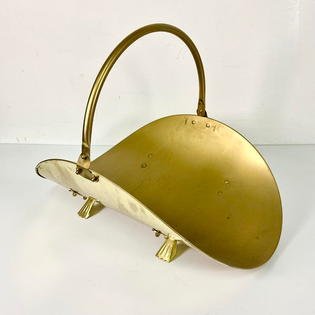 Mid-Century Federal Arts & Crafts Old Gold Matte Finish Firewood Holder With Paw Feet. For Sale - Image 6 of 11