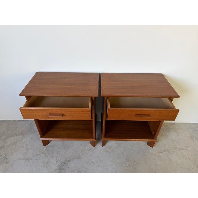 Mid-Century Modern Mid Century Danish Modern Teak Nightstands With Drawer & Open Shelf – A Pair For Sale - Image 3 of 18