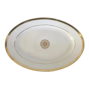 Early 19th Century French Empire Porcelain Oval Platter Decorated with Gold Flower Head