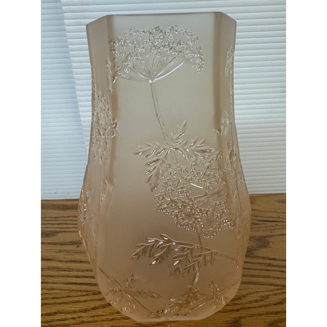 2020s Lalique Ombelles Vase, Gold Lustre For Sale - Image 5 of 12
