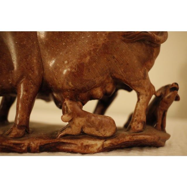 Chinoiserie Antique Qing Dynasty Carved Shoushan Soapstone Sculpture of a Sow With Piglets, Signed For Sale - Image 3 of 17
