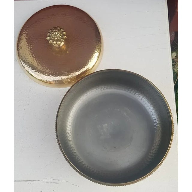 Art Deco Brass Lidded Box from Munich Workshops, 1925 For Sale - Image 4 of 8