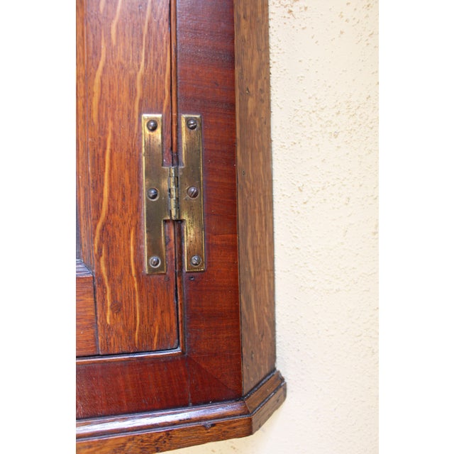 Circa 1830 Georgian Hanging Corner Cabinet For Sale - Image 4 of 8