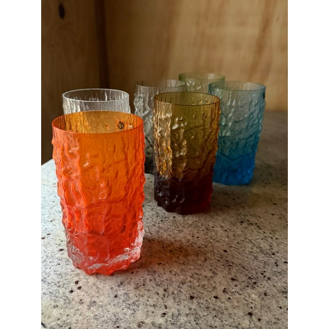 Italian Textured Bark Glasses in the style of Geoffrey Baxter, 1960s, Set of 6 For Sale - Image 11 of 18