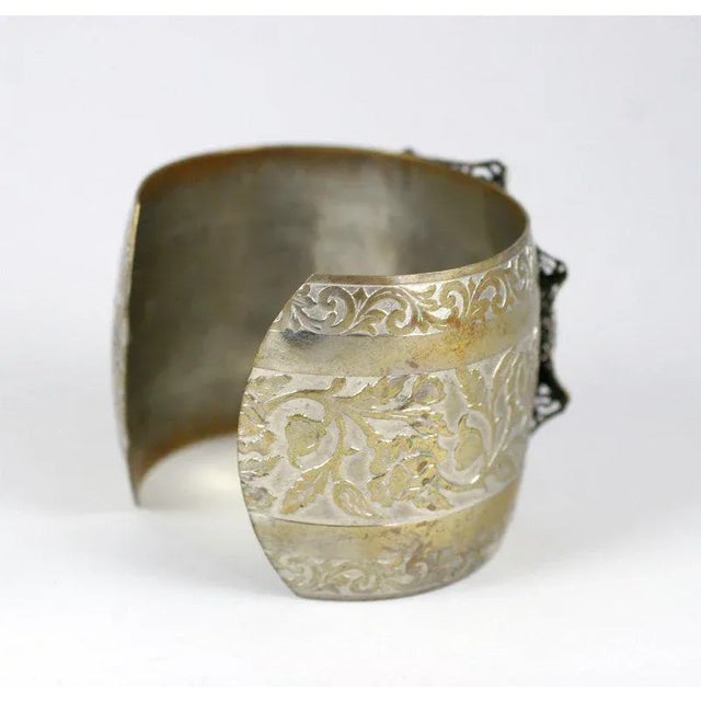 Victorian 1920s Silvertone Cuff and Earrings - 3 Pieces For Sale - Image 3 of 10