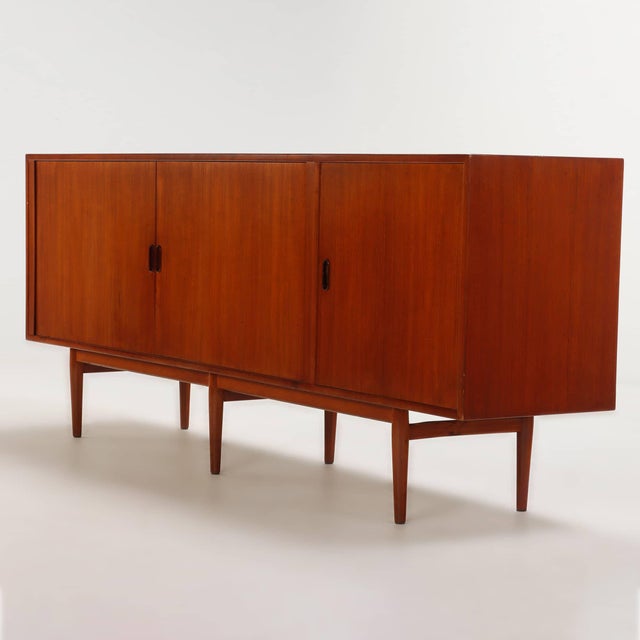 Mid-Century Modern Danish Teak Sideboard / Credenze, Arne Vodder for Sibast, C. 1960. For Sale - Image 3 of 5