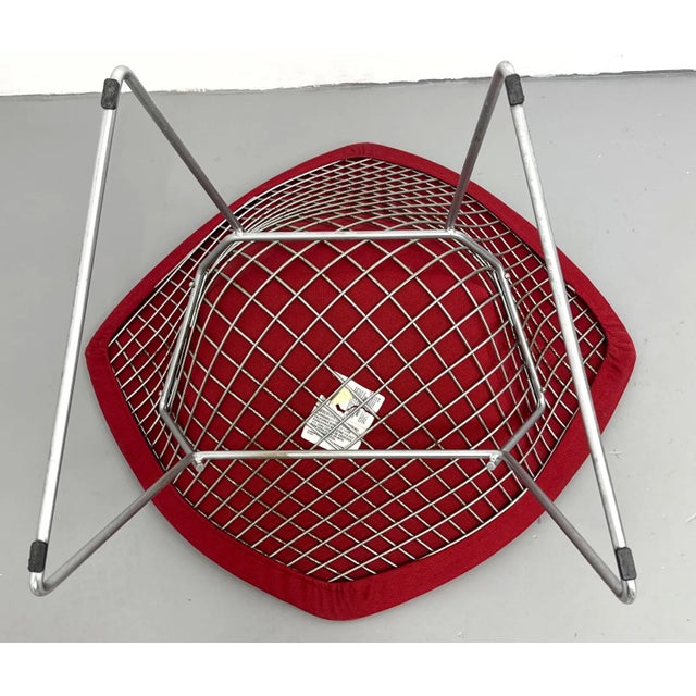 Mid 20th Century Mid 20th Century Pair Harry Bertoia Knoll Diamond Lounge Chairs Original Covers MCM Vintage For Sale - Image 5 of 10
