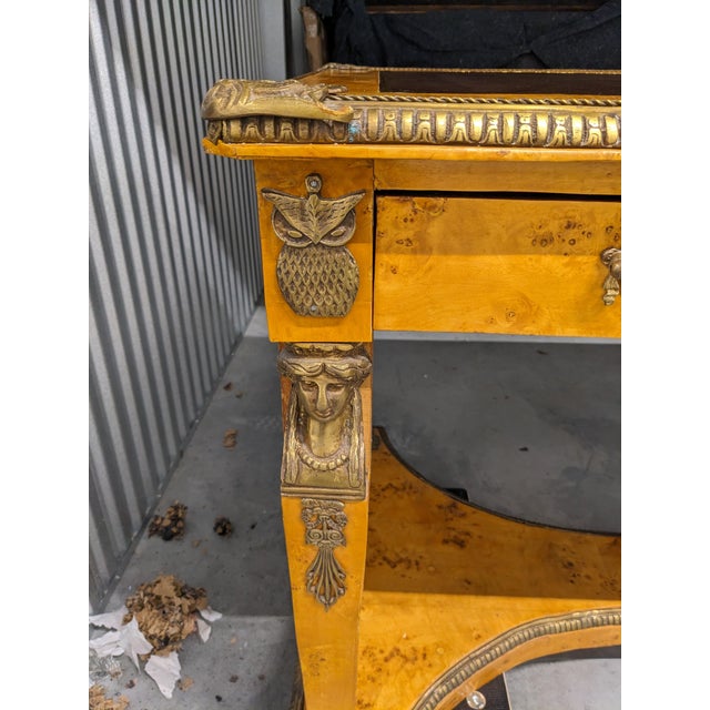 An Antique French Bureau Plat, From Late 19th Century, Featuring Ornate Gilt-Bronze Mounts For Sale - Image 10 of 16