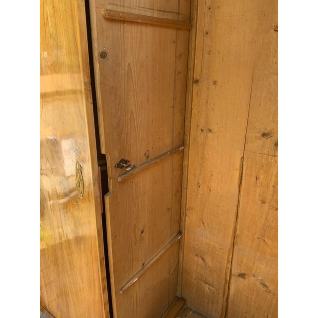 Empire Wardrobe in Walnut, 1815 For Sale - Image 14 of 18