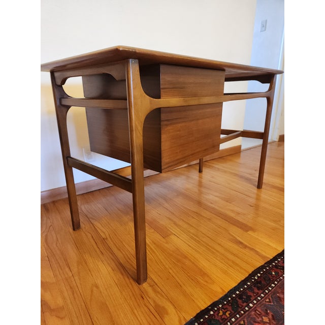 1960s Lane Acclaim Mid Century Modern Desk For Sale - Image 12 of 12
