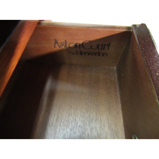 2000 - 2009 Henredon Solid Mahogany Side Chest or Nightstand For Sale - Image 5 of 8