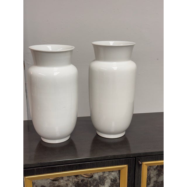 Late 20th Century Trude Petri for KPM Berlin Saale Porcelain Vases, Pair For Sale - Image 5 of 12