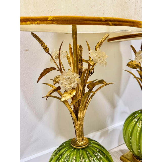 Mid 20th Century Italian Murano Green & Gold Glass Floral Table Lamps - A Pair For Sale In Chicago - Image 6 of 10