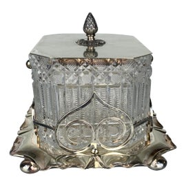 Example of Carafes and Decanters