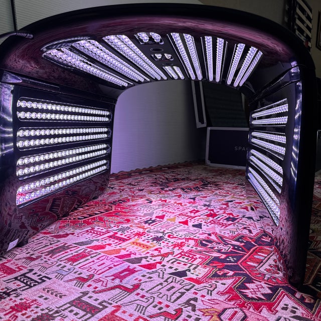 SpaceTouch Atlas Full Body Red Light Therapy For Sale - Image 12 of 12