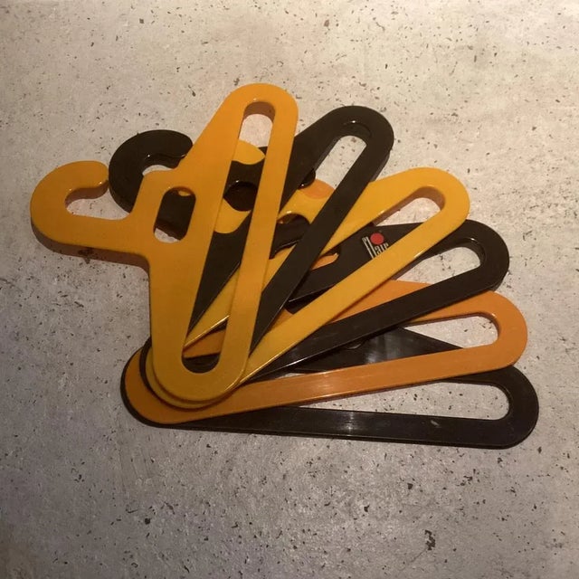 Pop Art Coat Hangers in the style of Ingo Maurer, Set of 6 For Sale - Image 3 of 5