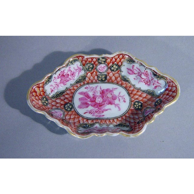 Mid 18th Century 18th Century Chinese Export Coral & Puce Porcelain Tea Service For Sale - Image 5 of 10