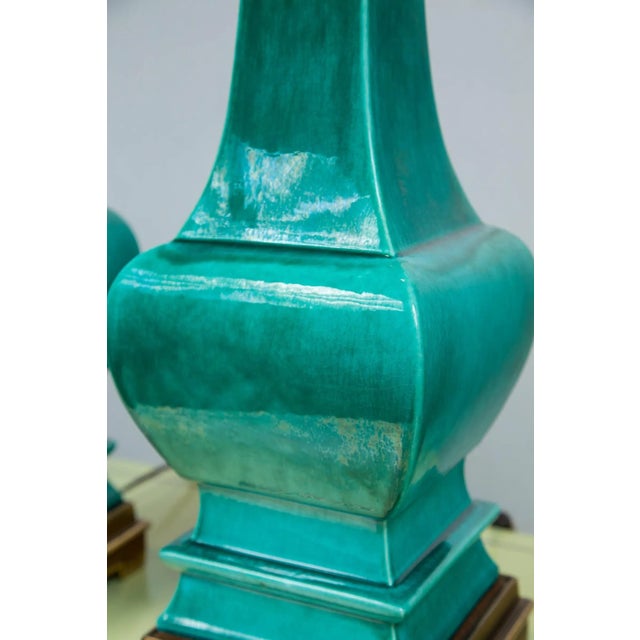 Vintage Mid Century Green Glazed Pagoda Style Stiffel Lamps- a Pair For Sale - Image 13 of 18