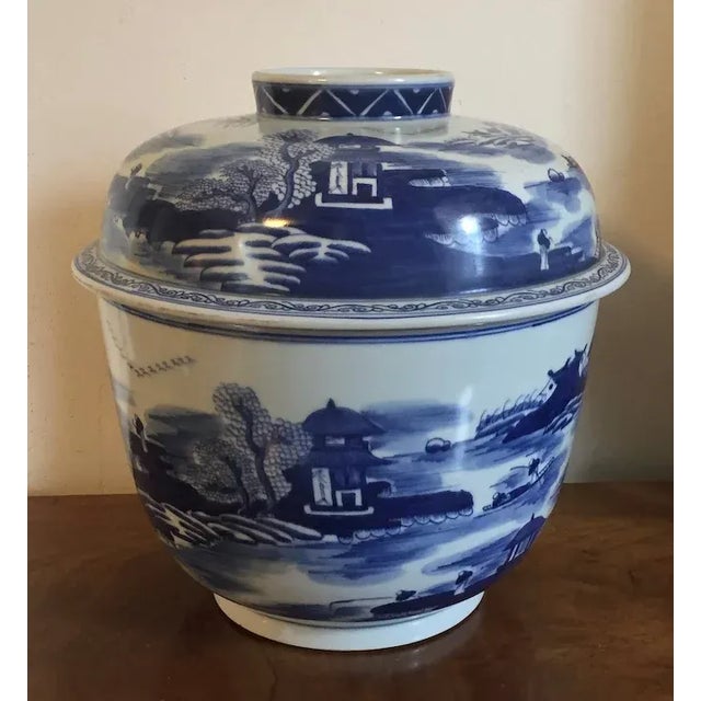 Ceramic Large Chinese Export Blue & White Porcelain Storage Jar and Cover For Sale - Image 7 of 13