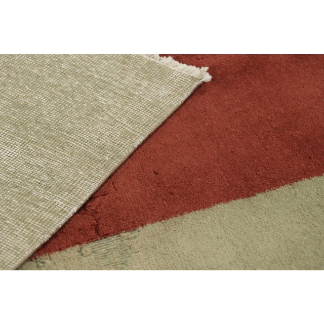 Textile Vintage Turkish Rug, Beige With Warm Red Architectural Patterns - Rug & Kilim For Sale - Image 7 of 7