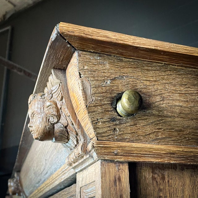 Antique German Oak Wardrobe, 1680 For Sale - Image 5 of 16