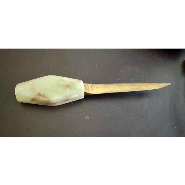Mid-Century Modern Faceted Cream Onyx and Brass Letter Opener For Sale In Tampa - Image 6 of 6