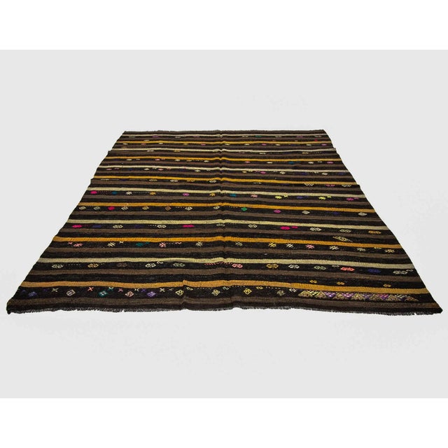 Textile 1960s Vintage Kilim Rug- 7′8″ × 8′6″ For Sale - Image 7 of 7