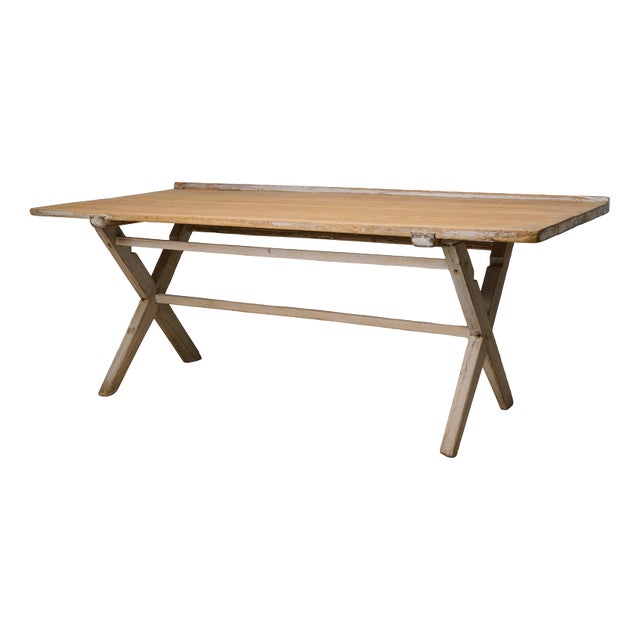 Swedish Country Desk in Pine For Sale